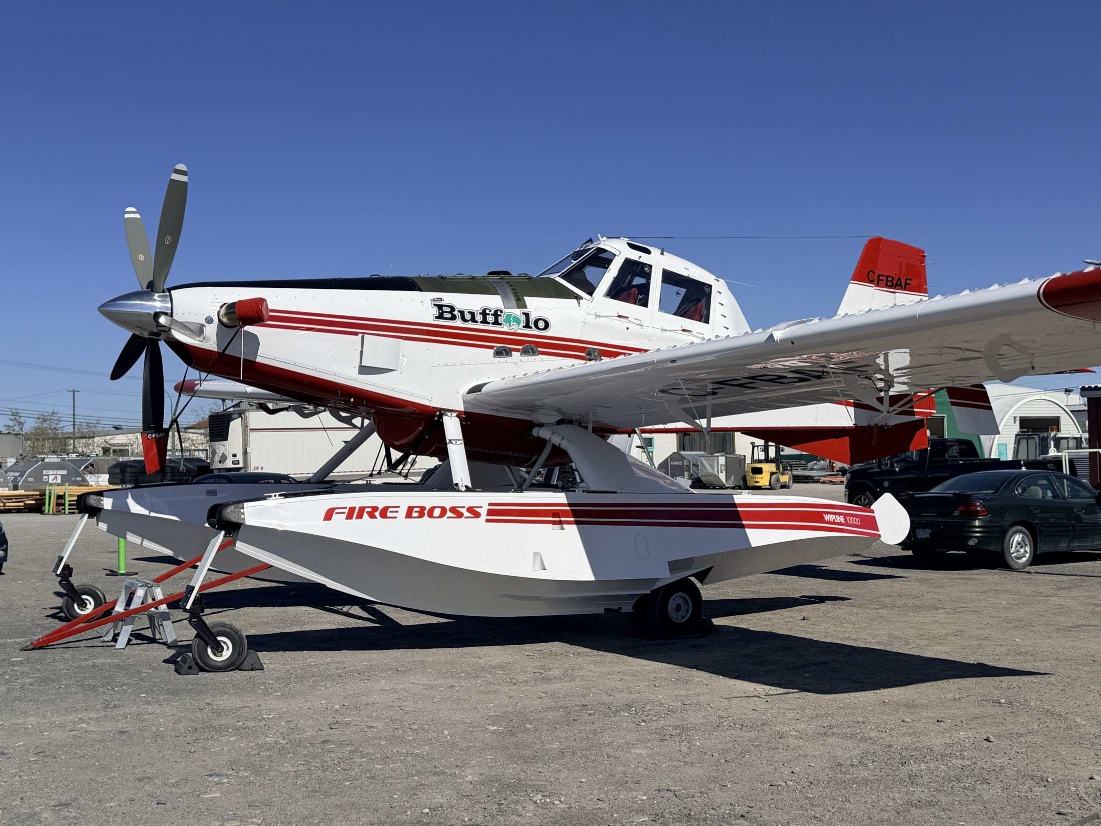 C-FBAF on its Wipline amphibious floats on the Yellowknife ramp